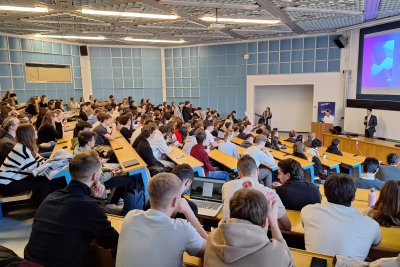 Stalo sa na FHI (zhrnutie akcií v štvrtom štvrťroku 2025)